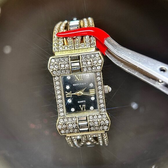 Heidi Daus Watch - Picture 3 of 9